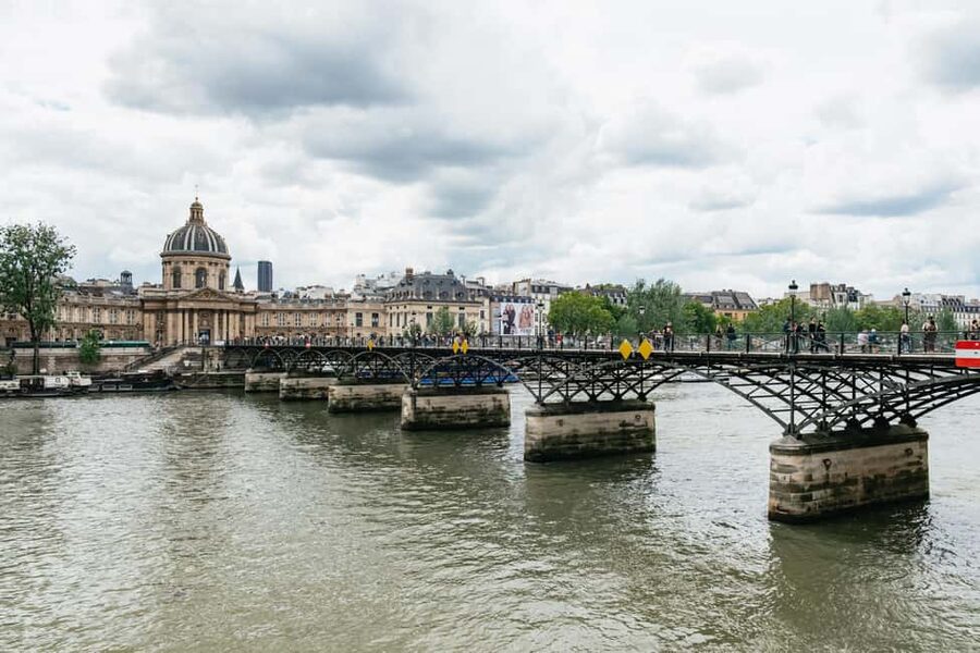 Paris: Emily TV Show Locations Guided Walking Tour - Place de l’Estrapade, Emily’s Paris front door