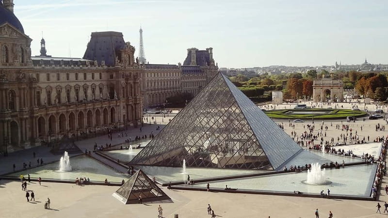 Paris: Louvre Museum Entry Ticket and Garden Walking Tour - Key points before you book