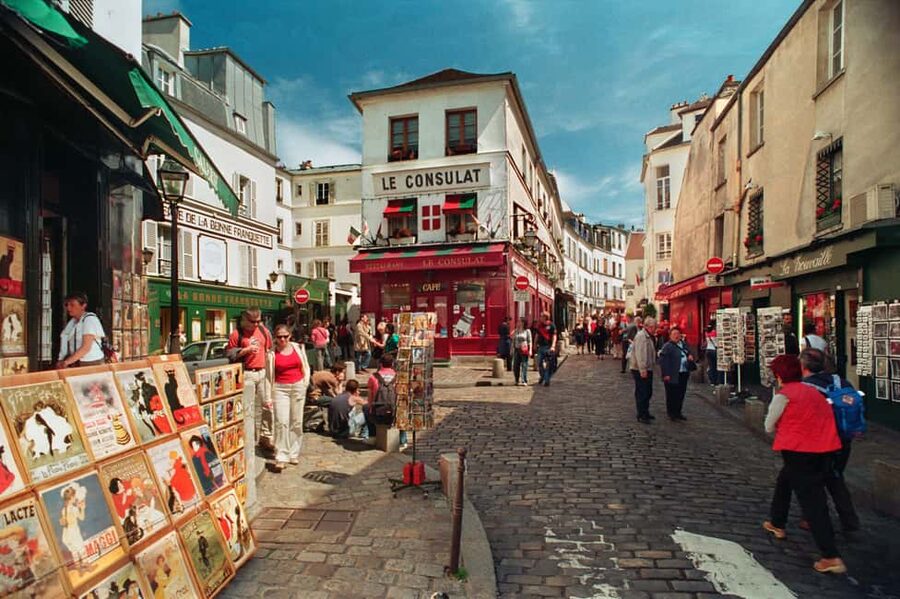 Paris: Montmartre Guided Walking Tour - Why Montmartre works best on foot