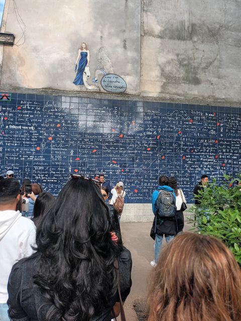 Paris: Montmartre Small Group Guided Walking Tour - Is $74 a fair price?