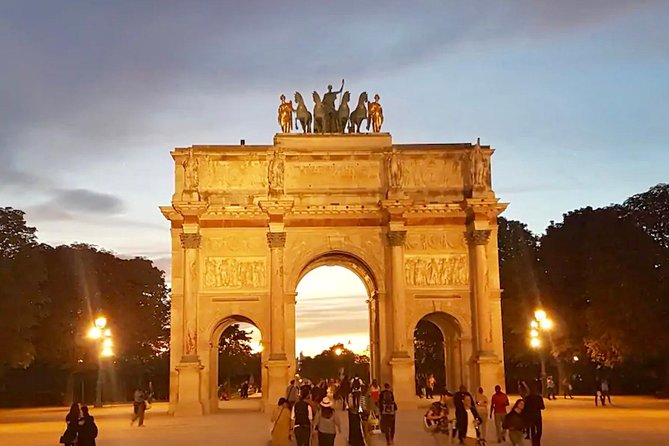 Paris Top Sights Half Day Walking Tour with a Fun Guide - Meeting at Anvers and beginning in Montmartre