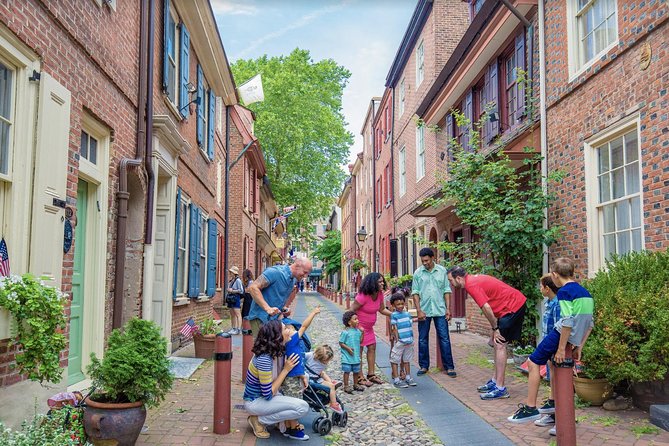 Philadelphia Old City Historic Walking Tour with 10+ Top Sites - Carpenters’ Hall and the Second Bank