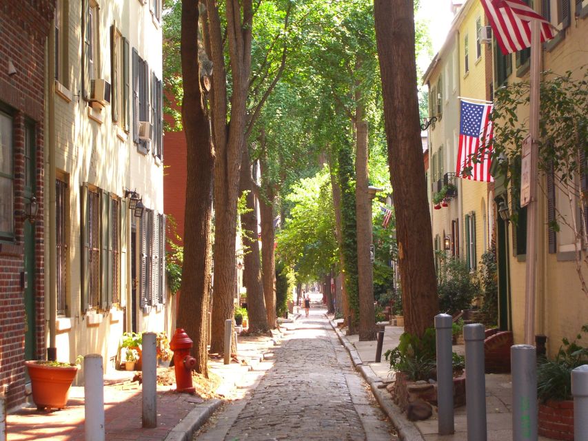 Philadelphia: Revolutionary Walk Through Historic Old City - Key points at a glance