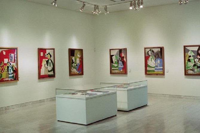 Picasso Small Group Walking Tour with Museum Skip the Line Ticket - Llotja Mar and the discipline of art school