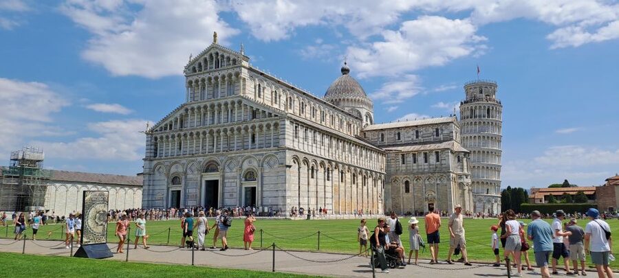 Pisa: 2-Hour Walking Tour - What David Giacomo does particularly well