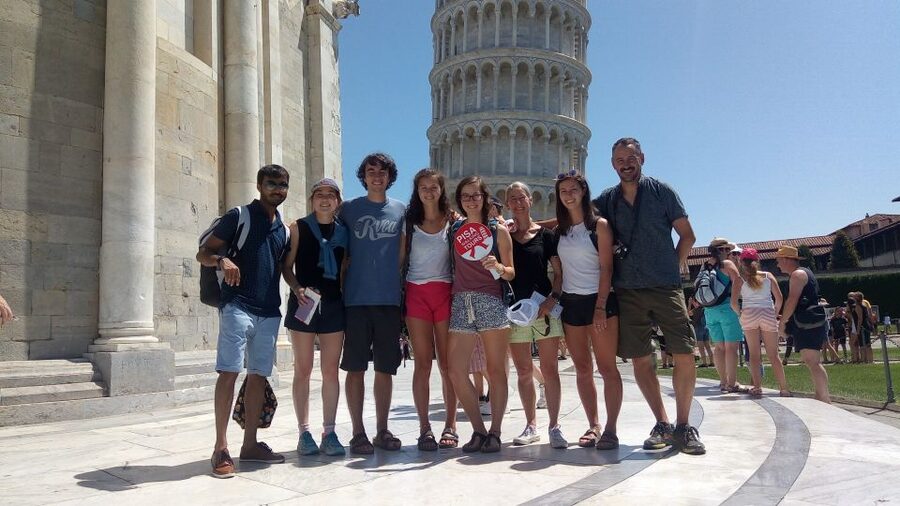 Pisa: 2-Hour Walking Tour - Meeting at Pisa Centrale and beginning with Keith Haring