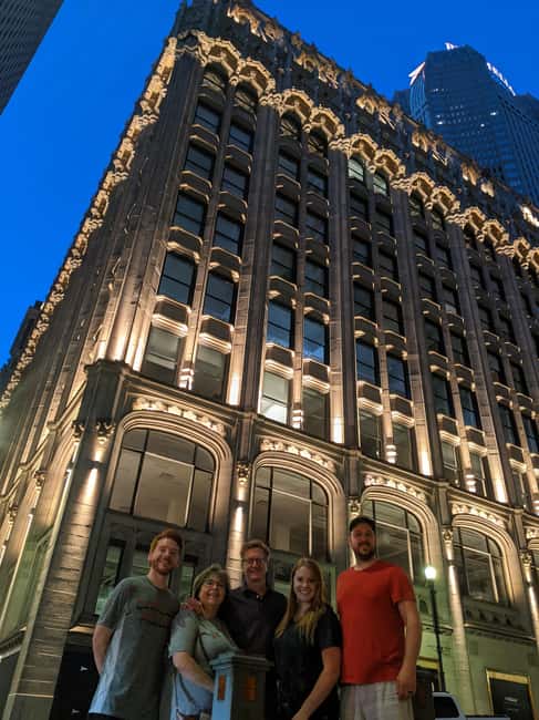 Pittsburgh: Evening Ghost & History Downtown Walking Tour - Hot drinks, restaurant coupons, and overall value