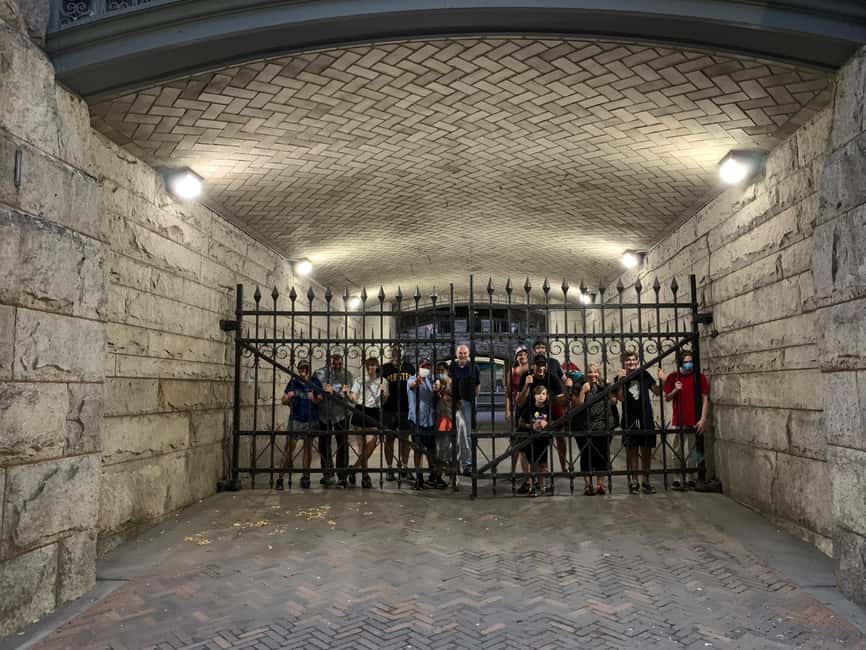 Pittsburgh: Evening Ghost & History Downtown Walking Tour - Who will enjoy this walk?