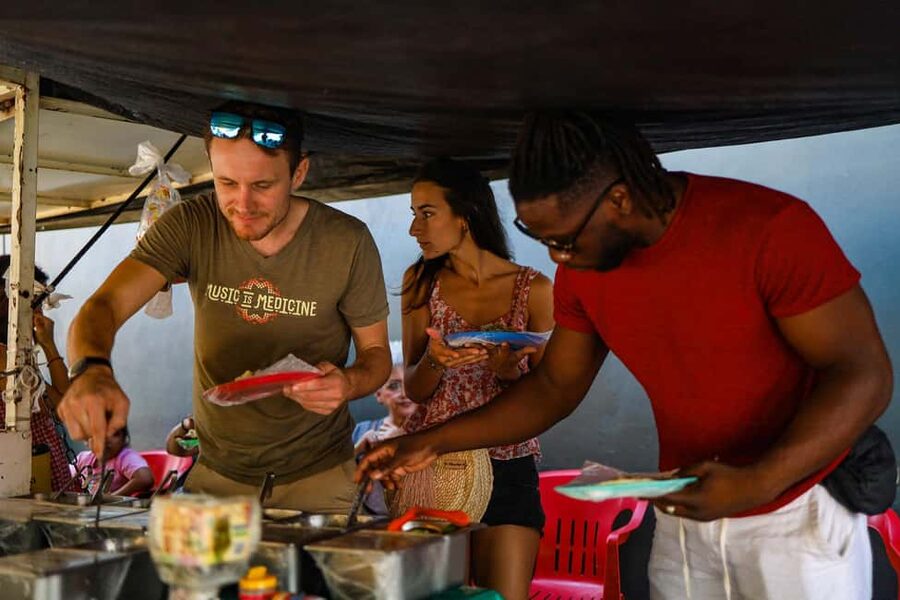 Playa del Carmen: 3-Hour Local Food Walking Tour - Meeting your guide near the ADO station