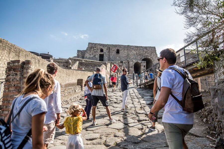 Pompeii: Guided Tour and Skip-the-Line Ticket - Key points at a glance
