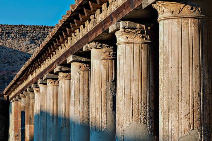 Pompeii: Guided Tour and Skip-the-Line Ticket - Inside the House of the Faun