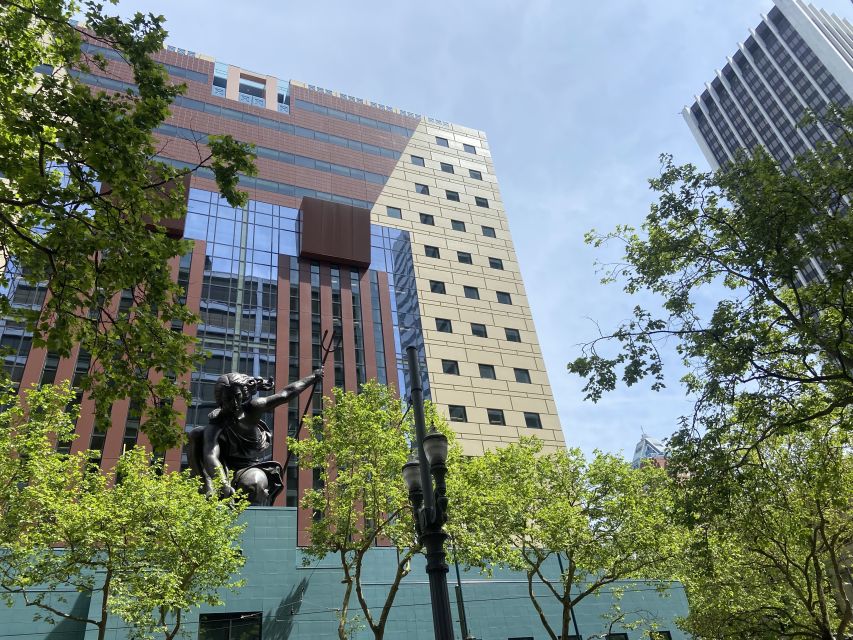 Portland, Oregon: Soul of the City Walking Tour - Public sculpture, Portlandia, and a surprising finale