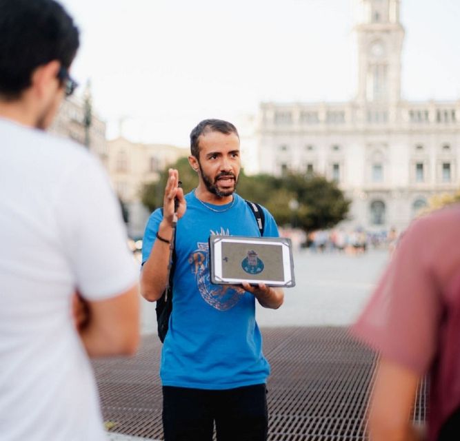 Porto: Harry Potter and City of Porto Guided Walking Tour - Praça de Gomes Teixeira and the Quiz