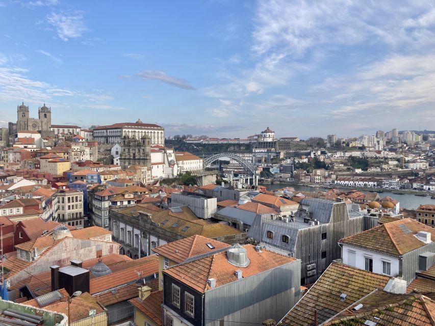 Porto: Highlights & hidden gems Walk - max 10 - Pace, fitness, and weather