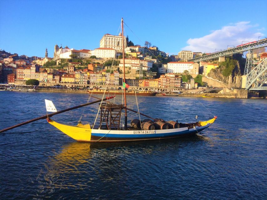 Porto: Historic City Center Walking Tour - Starting at the cathedral and meeting in Terreiro da Sé