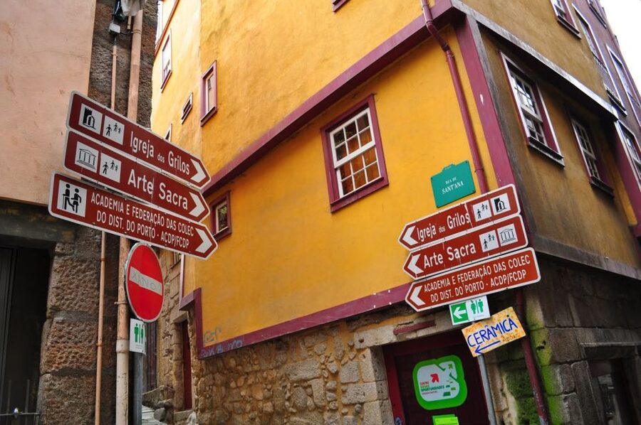 Porto: Jewish Heritage Walking Tour - Porto’s Jewish story begins in the old streets