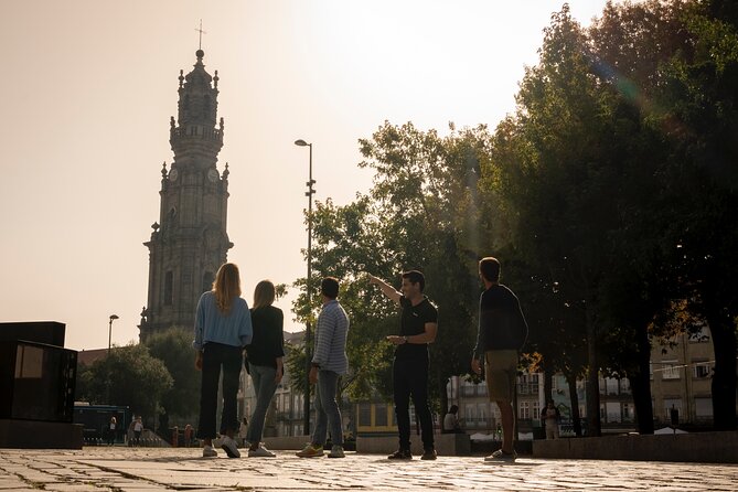Porto Walking Tour, Lello Bookshop, River Cruise and Cable Car - Starting at São Bento and the old center