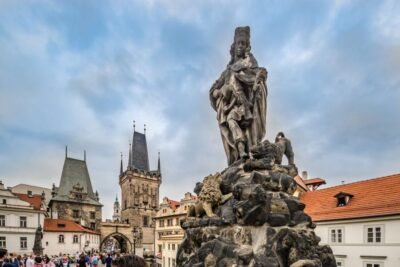 3-Hour Walking Tour of Old Town & Prague Castle