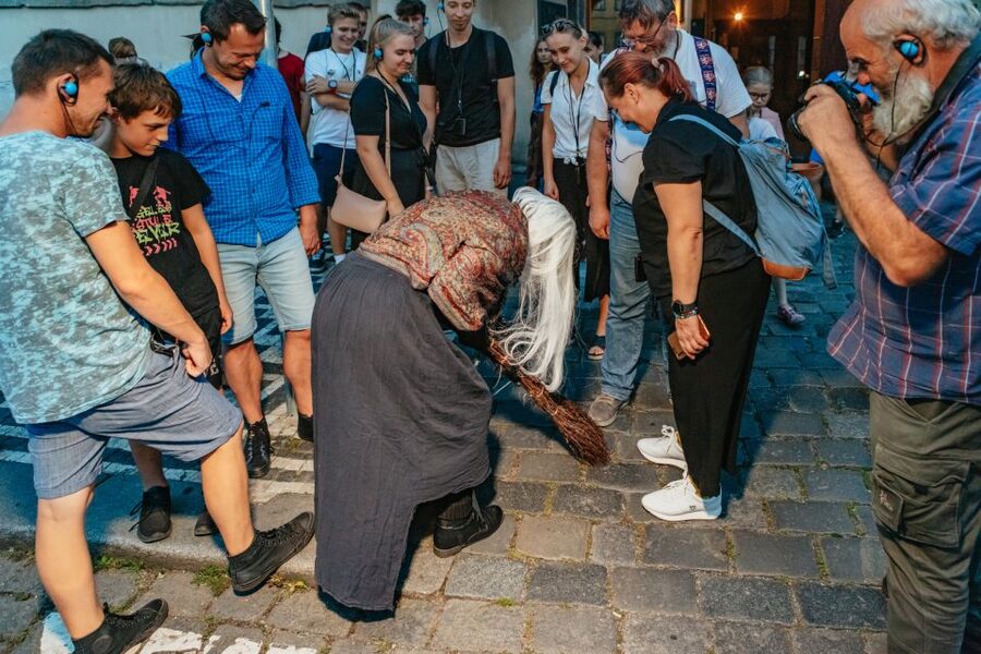 Prague: Ghost Walking Tour Where Legends Come To Life - Old Town Square and the Astronomical Clock