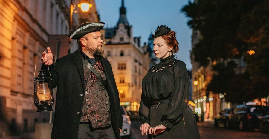 Prague: Ghosts and Legends Nighttime Guided Walking Tour - The guides make or break the evening