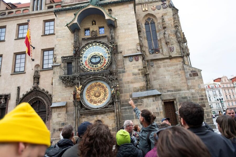 Prague: Old Town, Jewish Quarter & Astro Clock Walking Tour - Why this route works for a first look at Prague
