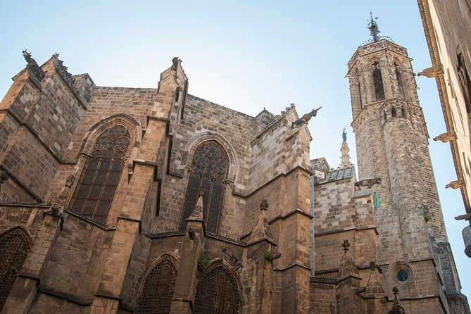 Private Barcelona Old Town and Gothic Quarter Walking Tour - What the private format really gives you