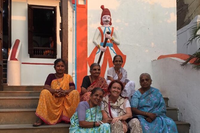 Private Guided Spiritual Walk in Banganga Hindu Temples - Walking the Walkeshwar Temple Complex