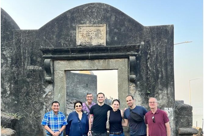 Private Guided Walking Tour in Bandra Queen of Suburbs - Starting at Bandra Fort and Mahim Bay