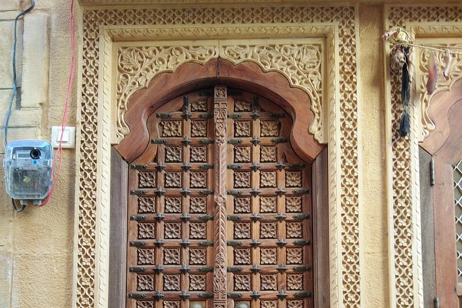 Private Heritage Walking Tour in Jaisalmer Fort and Old Bazaar - What makes this Jaisalmer walk worth considering