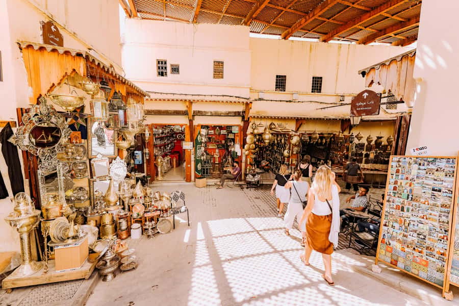 Private Tour –In Old Medina of Fez with a Professional Guide - Starting at Hotel and Riad Dalila