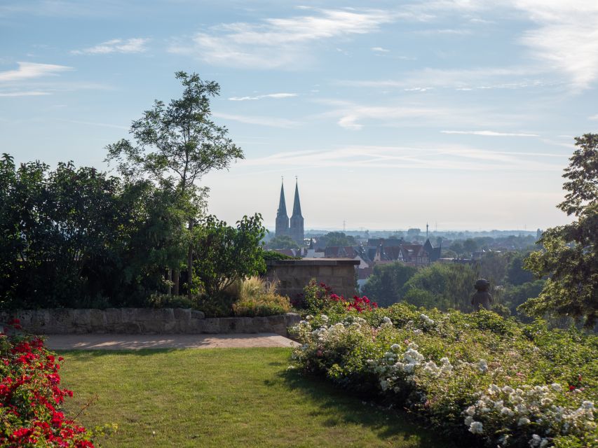 Quedlinburg: Guided City Highlights Walking Tour - Should you book the Quedlinburg walking tour?