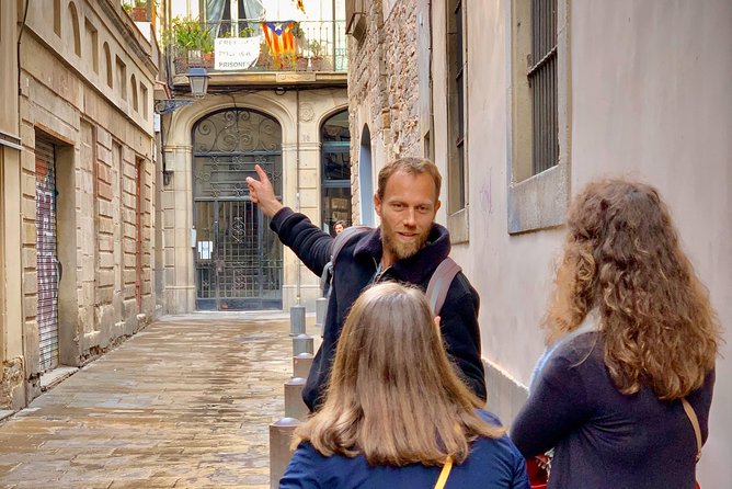 Ramblas, Old Town, Gothic and Gaudi Architecture Walking Tour - Passeig de Gracia and Barcelona’s modernist showcase