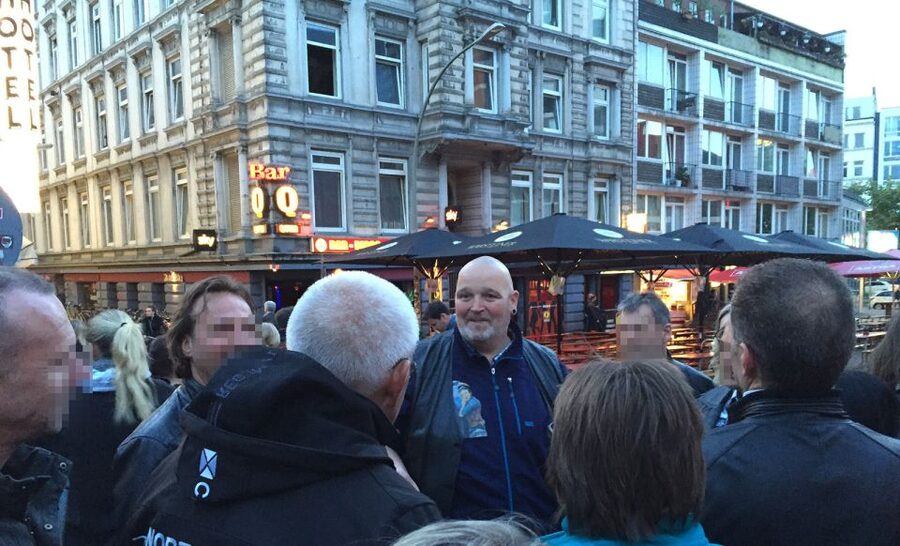 Reeperbahn Walking Tour with St. Pauli Local - Starting with the Reeperbahn’s past