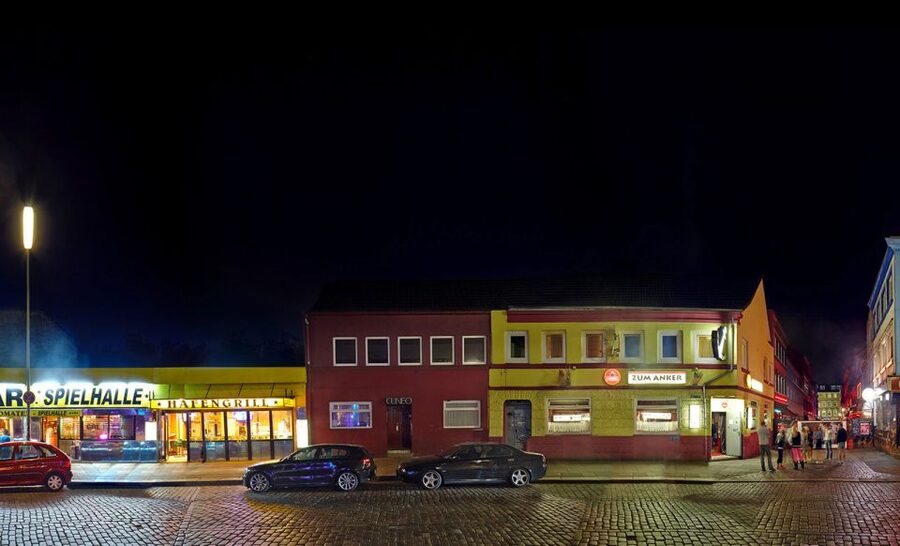 Reeperbahn Walking Tour with St. Pauli Local - Local stories are the main attraction