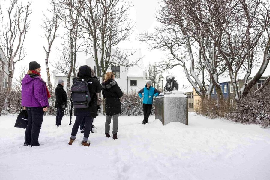 Reykjavik: Feline-Focused City Walking Tour - Hallgrímskirkja and the Einar Jónsson Museum