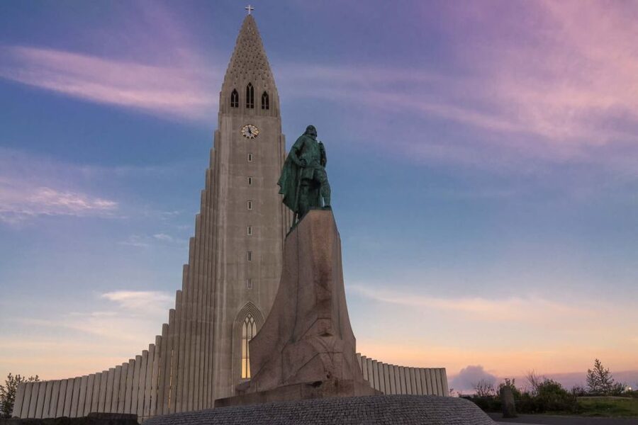 Reykjavik: Guided City Walking Tour - Republic Park and the early city story