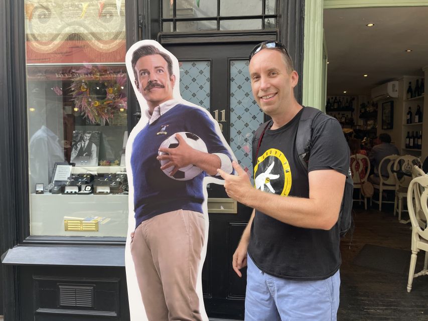 Richmond: Ted Lasso Guided Walking Tour - The guides are a major part of the value