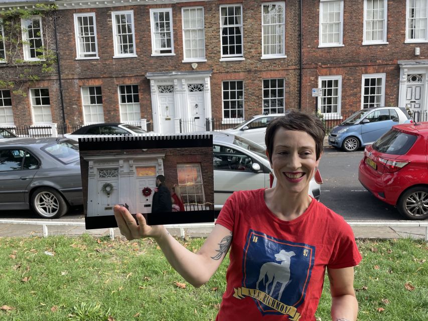 Richmond: Ted Lasso Guided Walking Tour - Finishing at Keeley’s Thames view