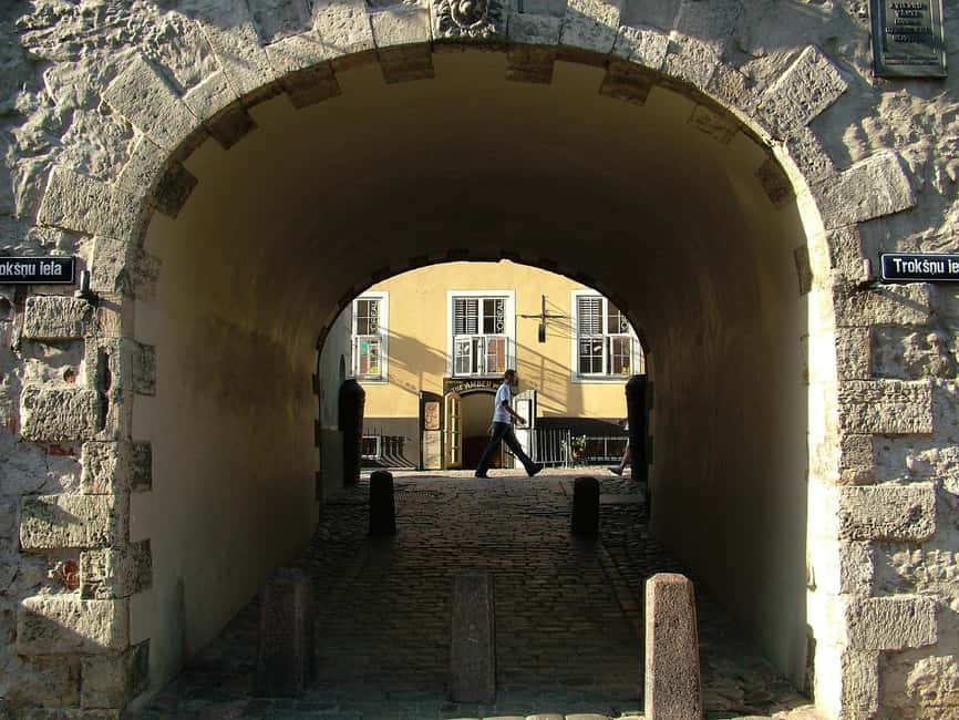 Riga: Old Town Walking Tour in a Small Group or Private - Why this short Riga tour works well