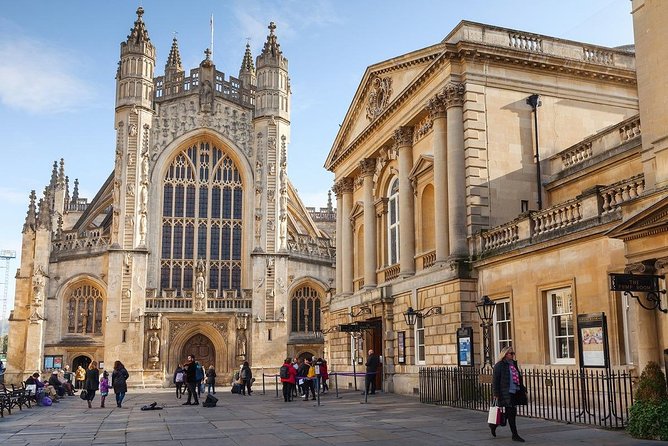 Roman Baths and Bath City Walking Tour - The Pump Rooms and Georgian Bath