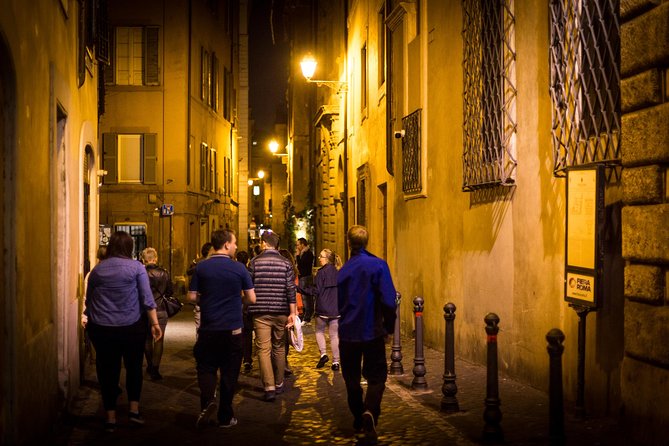 Rome by Night Walking Tour - Legends & Criminal Stories - Piazza Farnese and Rome’s grand public spaces