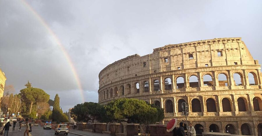 Rome: Colosseum, Palatine Hill, & Roman Forum Walking Tour - Entering the Colosseum on levels one and two