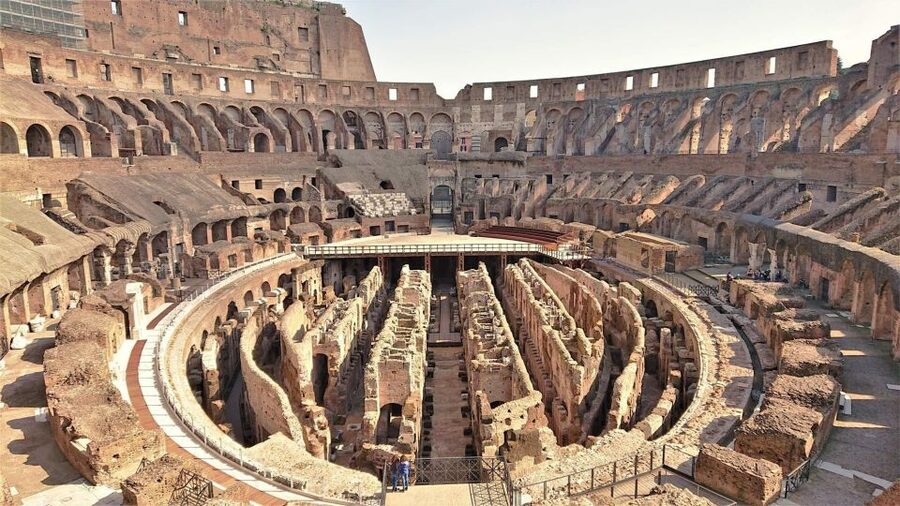 Rome: Colosseum, Palatine Hill, & Roman Forum Walking Tour - Palatine Hill and the final city views