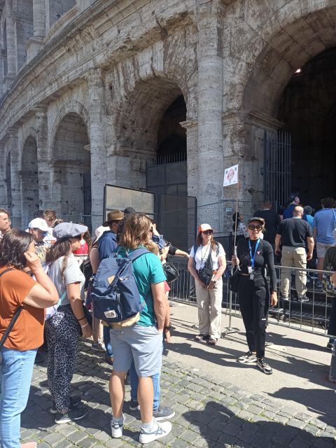 Rome: Colosseum, Palatine Hill, & Roman Forum Walking Tour - Heat, stairs, and accessibility
