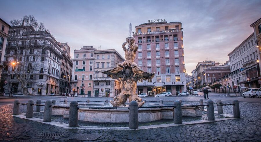Rome: Dark Past Walking Tour with Capuchin Crypt Ticket - Campo de’ Fiori and the story of Giordano Bruno
