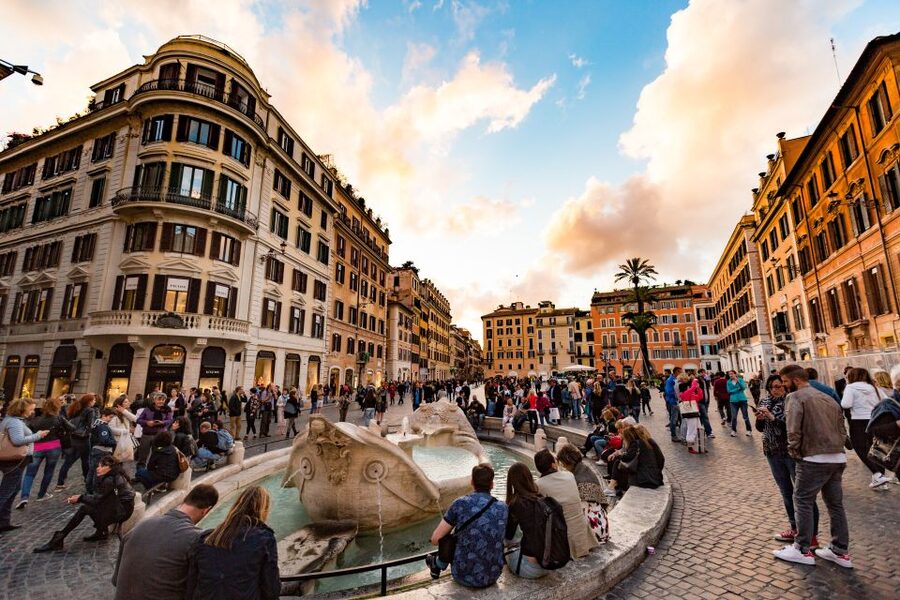 Rome: Fountains and Squares Small-Group Walking Tour - Piazza Navona and the drama of Bernini