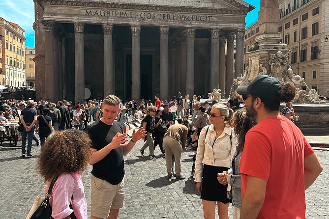 Rome: Guided Small Group Walking Tour of City Highlights - Monumento a Vittorio Emanuele II: Rome’s grand opening view