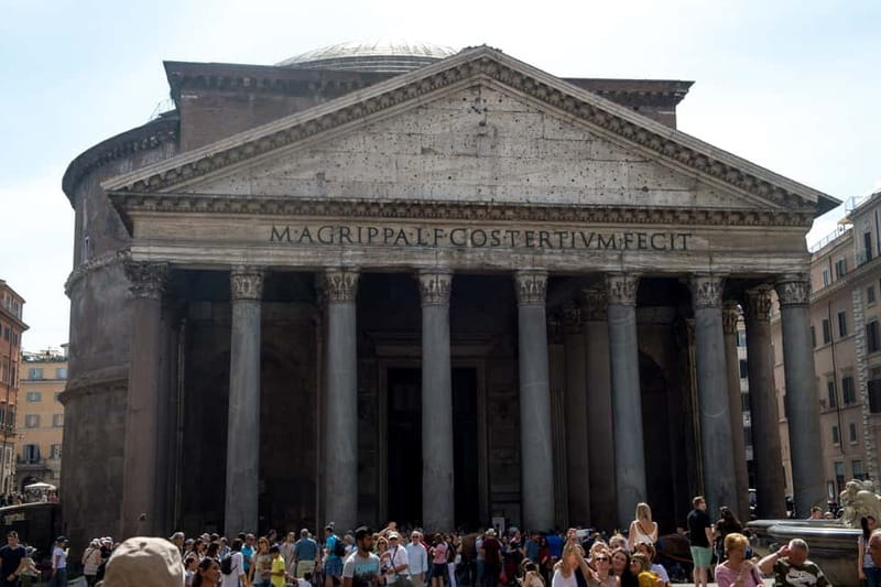 Rome: Guided Walking Tour and Pantheon Priority Entry Ticket - Entering the Pantheon with priority access