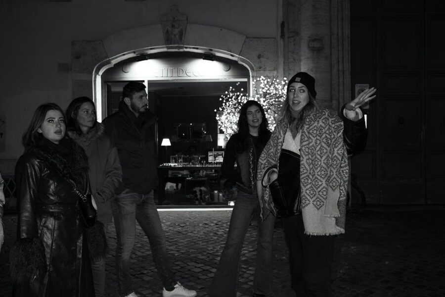 Rome: Paranormal Night Walking Tour & Secret Backstreets - Ponte Sisto and the river at night