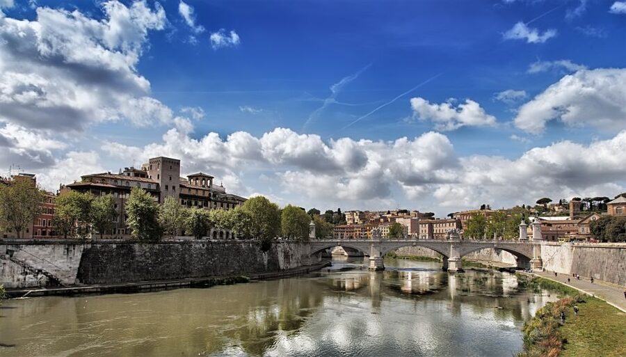 Rome: Private Walking Tour with a Local - Wheelchair access and walking pace